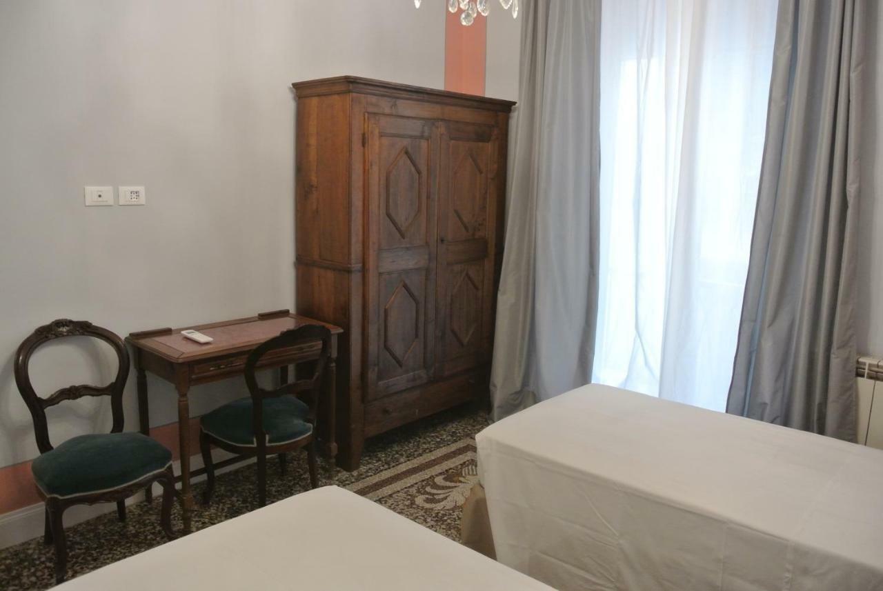 Palazzo Zecchino Gasthof Genua